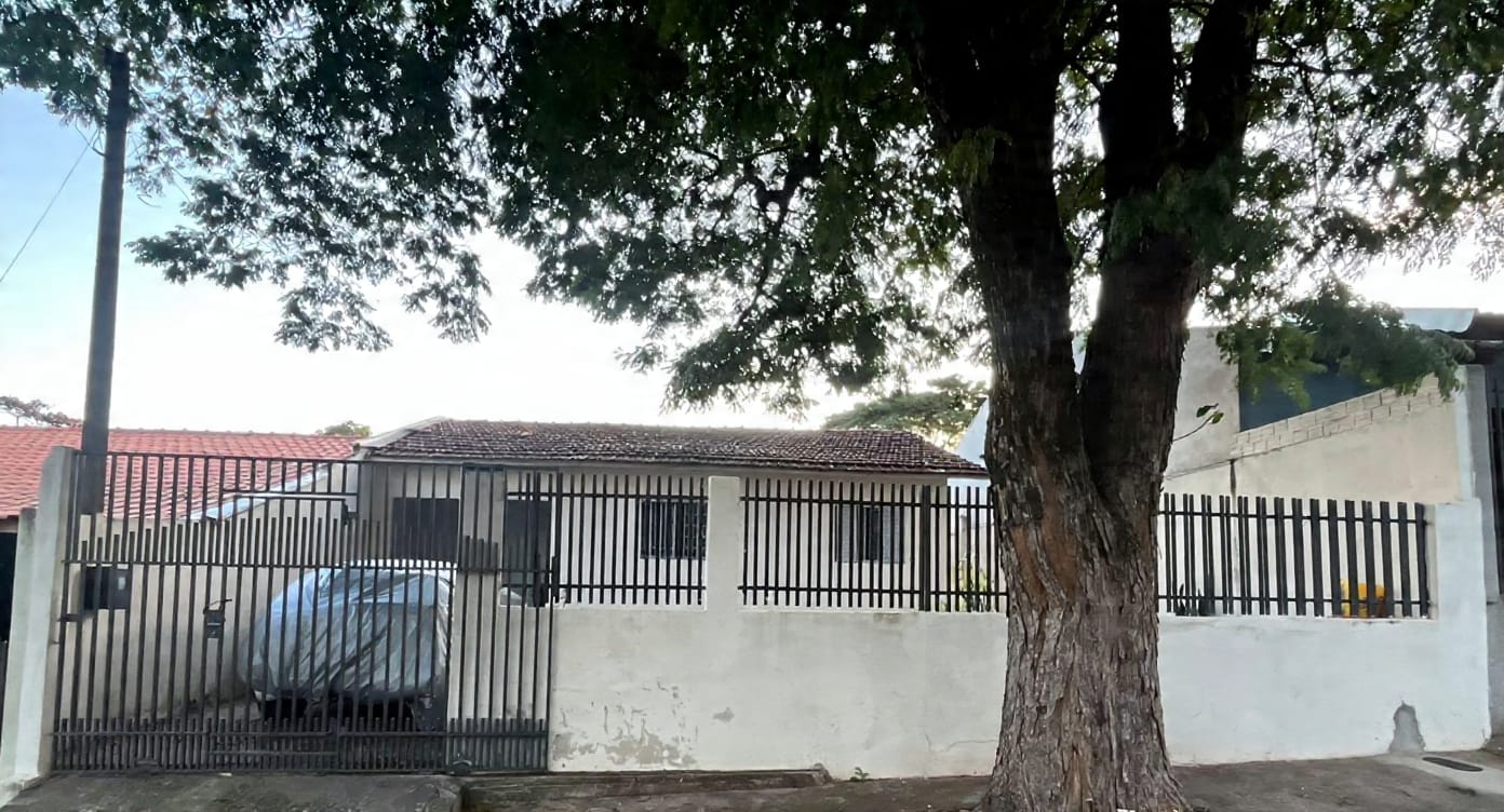 Rua Tasso da Silveira n° 129